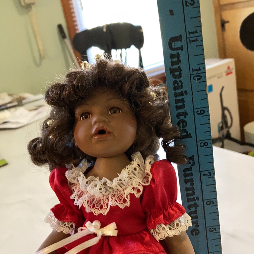 Porcelain doll. - Picture 7 of 7